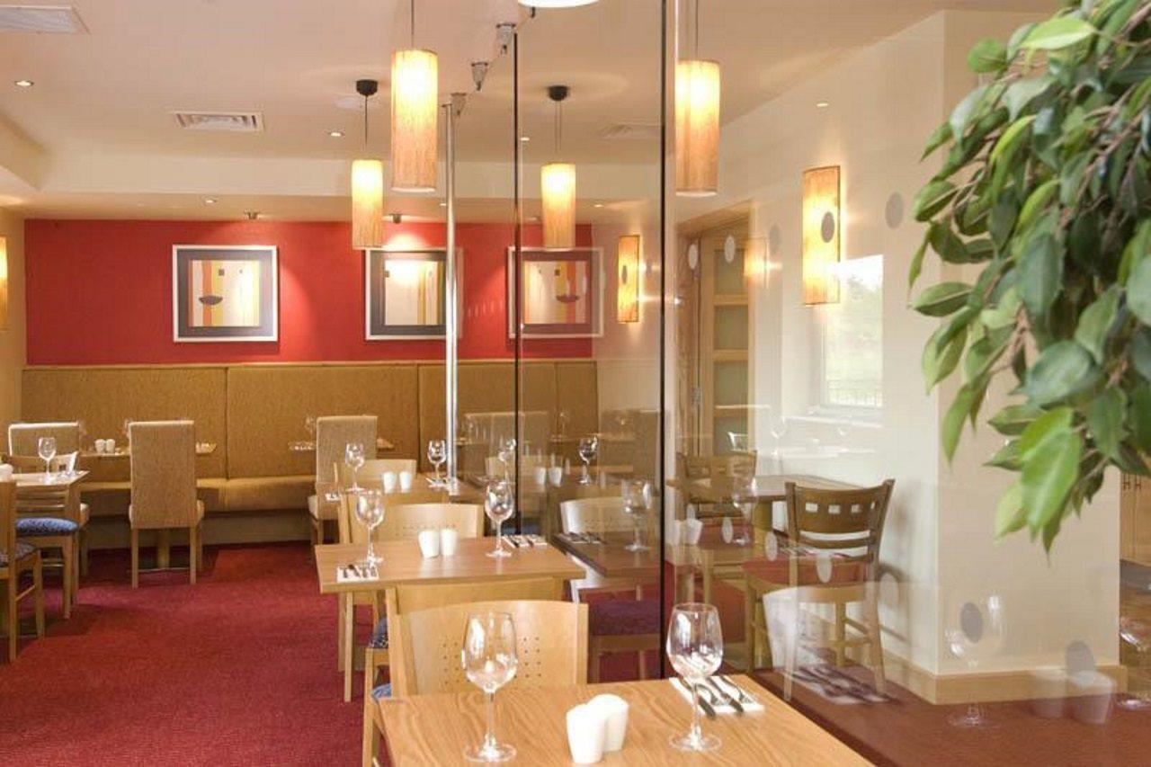 Premier Inn Cambridge Girton  Dış mekan fotoğraf