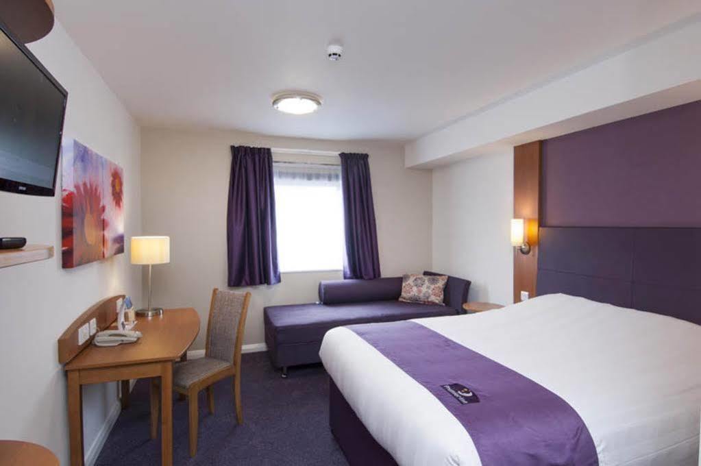 Premier Inn Cambridge Girton  Dış mekan fotoğraf