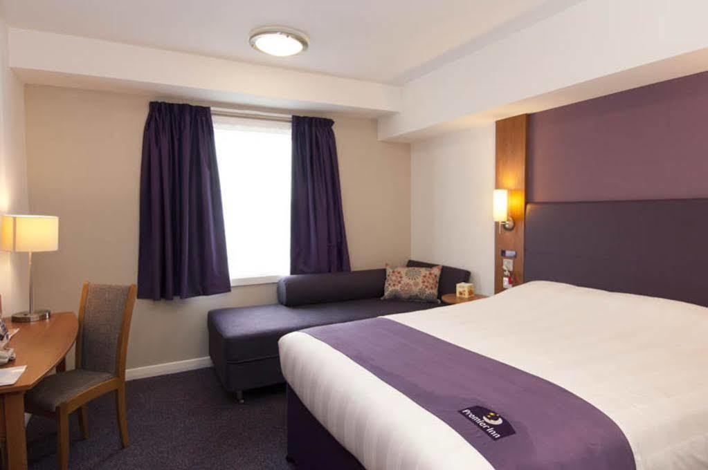 Premier Inn Cambridge Girton  Dış mekan fotoğraf